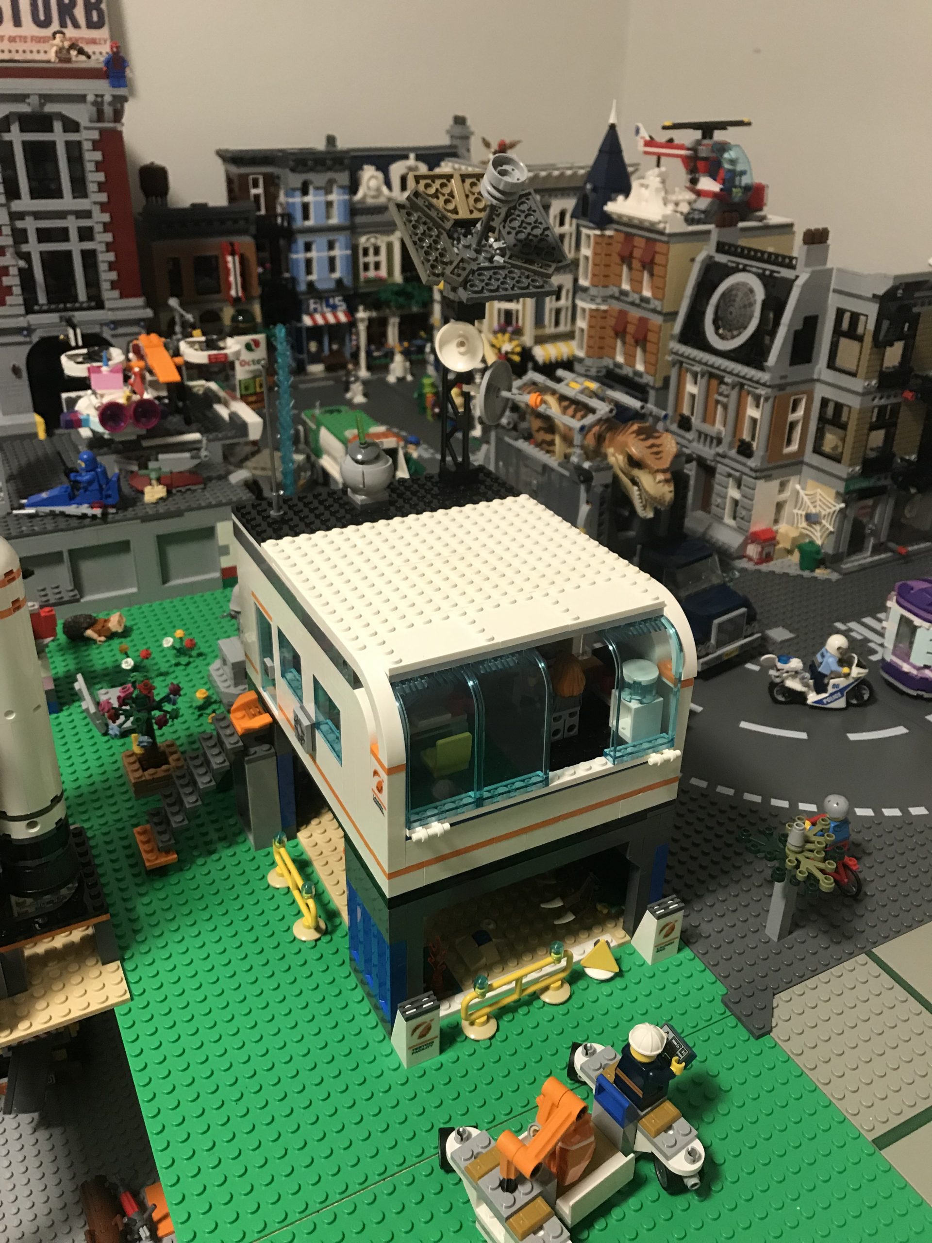 Lego 60228 online video