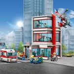 LEGO City Hospital (set 60204) Front Angle