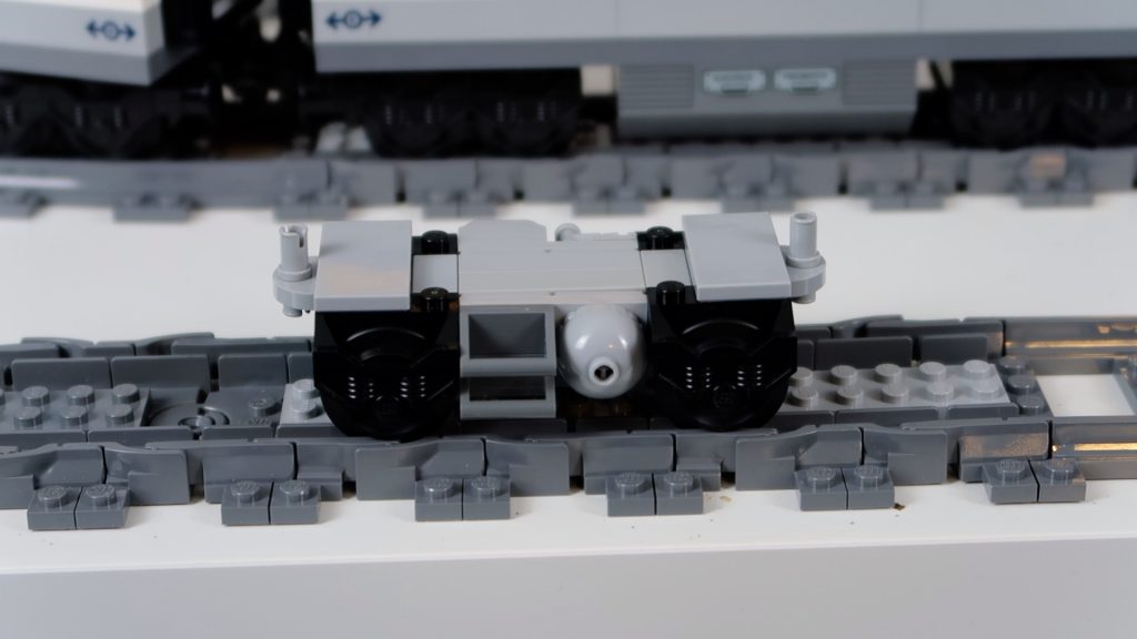 Video Tutorial to Upgrade the LEGO City Passenger Train with Jacobs ...