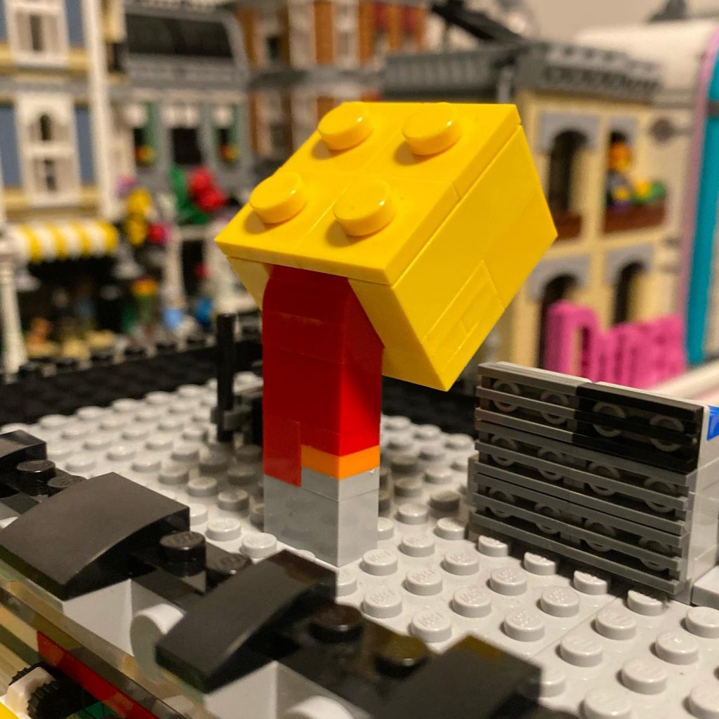 Always wanted to do a pouring LEGO brick - GJBricks LEGO Blog